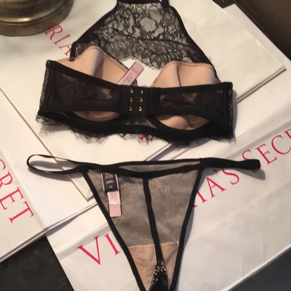 SOLD❌Victoria's Secret very sexy set - Picture 3 of 4